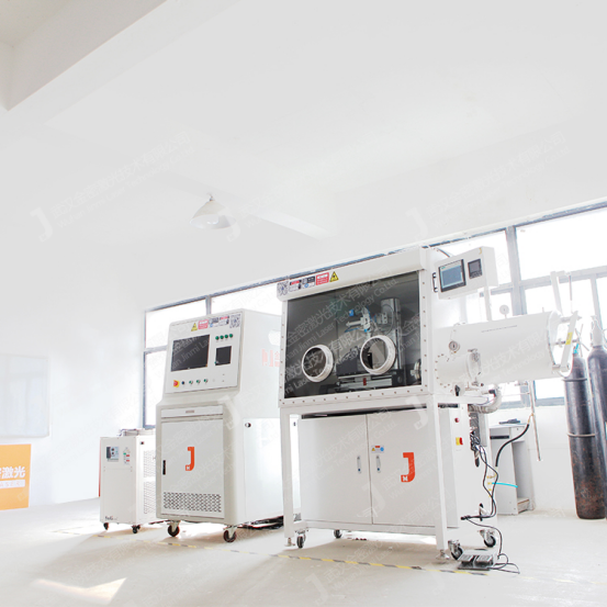 什么是手套箱激光焊接機？手套箱激光焊接機有哪些優勢